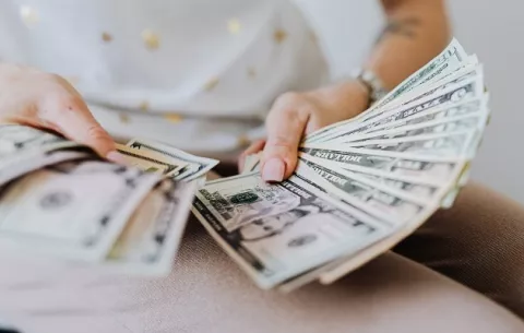 ¿Qué debe considerar al momento de endeudarse?