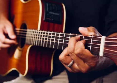 Primer festival de guitarra 'Los niños tocan tan-bien'