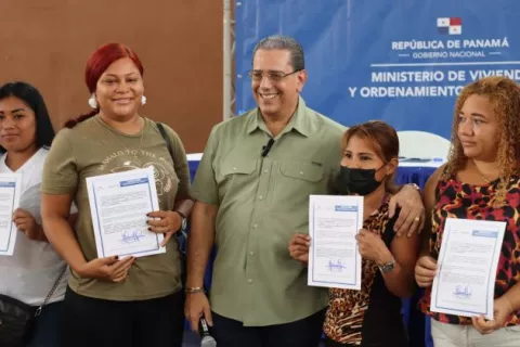 En medio de campaña, Miviot entrega 160 lotes en Arraiján