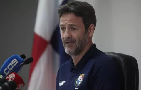 Martinica y Panamá disputan liderato de grupo en Copa Oro