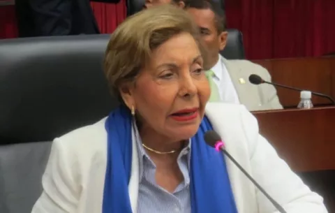 Mayín Correa se recupera en casa; requiere 10 días de reposo