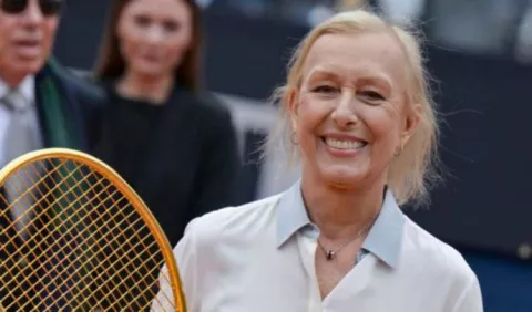 Martina Navratilova supera el cáncer
