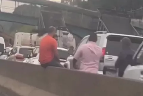 Camioneros exigen que la Autoridad de Aseo cumpla con pagos pendientes