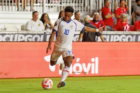 Panamá se impone ante una deslucida Costa Rica