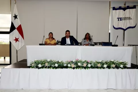RM cierra mesas de votación sin contratiempos
