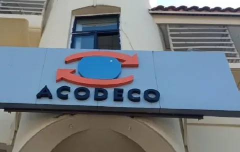 Acodeco aplica millonarias multas  por práctica de monopolio
