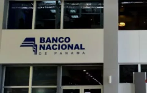 Cajera sustrajo $28 mil en efectivo del Banco Nacional