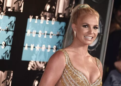 Britney Spears acusa a seguridad por una supuesta bofetada