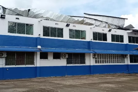 Suspenden clases en escuela de El Tecal por daño en el techo