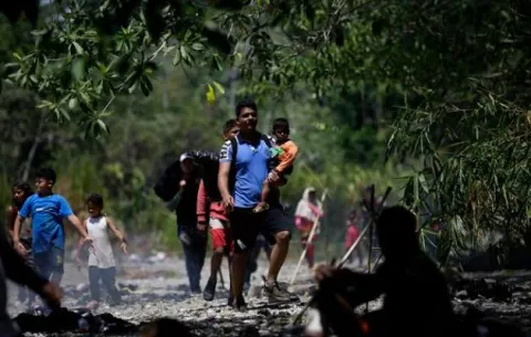 Más de 200,000 migrantes han atravesado el Darién en 2023 