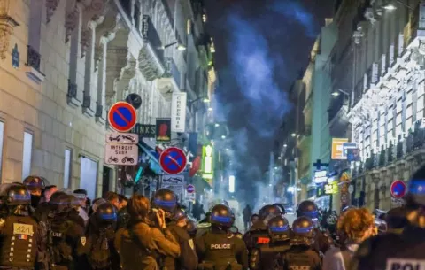 Al menos 719 detenidos por los disturbios en Francia 