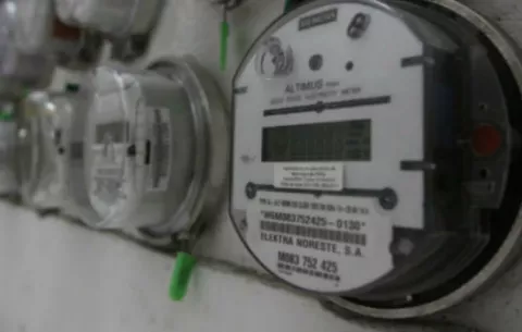 Laurentino Cortizo niega incremento en la tarifa de la luz