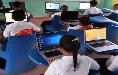 ¿Qué tan efectivo es el internet en escuelas públicas?