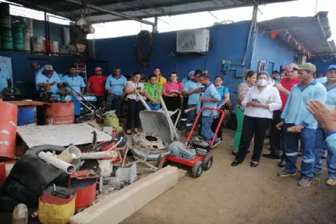 Trabajadores del Idaan en Los Santos inician paro de labores
