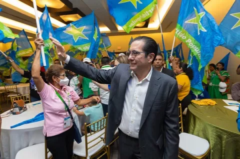 Torrijos invita a torrijistas del PRD a sumarse a su campaña
