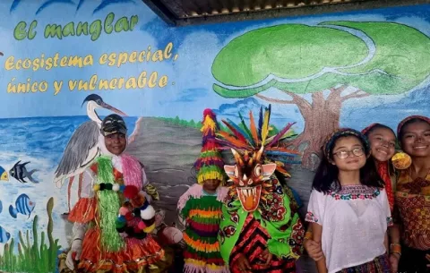 Lanzan mural para realzar la importancia de los manglares