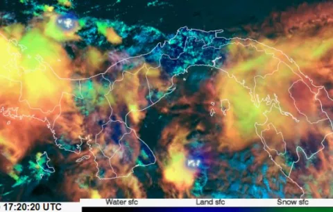 Incursiona Onda Tropical N° 19 y emiten aviso por lluvias