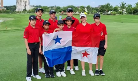Panamá, al Junior World Championship de California en golf