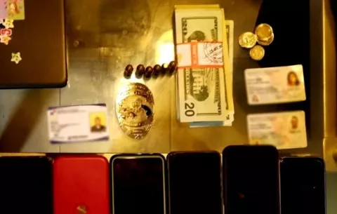 Caen tres unidades de la Policía Nacional por extorsión