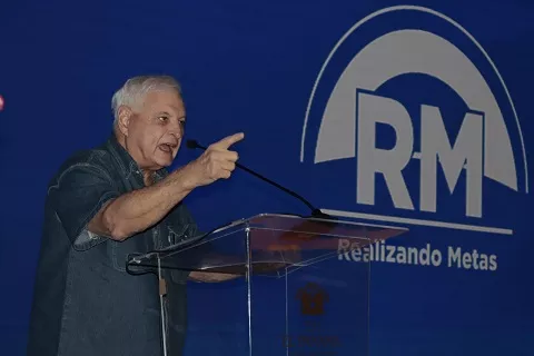 Martinelli: les voy a demostrar lo ineficientes, lo descarados y lo malvados que son