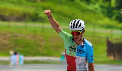 'Superman' López se retira del Tour de Panamá 