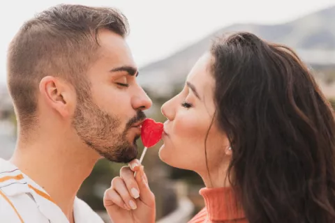 Los tipos de besos más populares