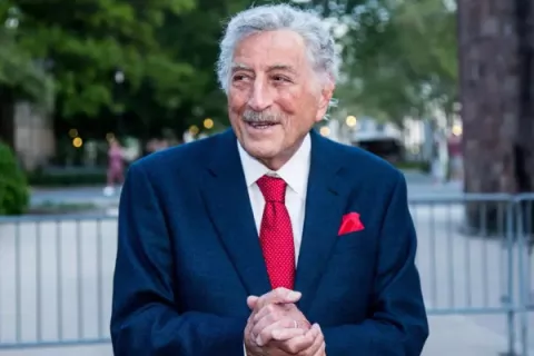 El mundo artístico lamenta la muerte de Tony Bennett