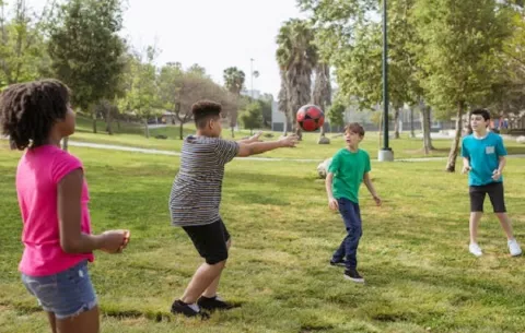 Preocupa inactividad física de niños y jóvenes en la región