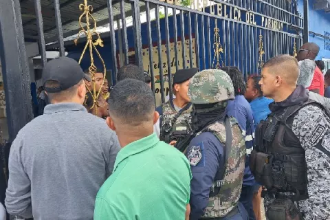 Estudiante apuñala a otro en un centro educativo de Colón