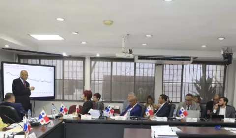 Deuda subirá casi $3,000 millones el próximo año