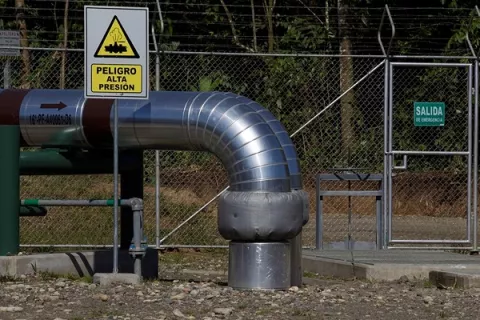 Plebiscito detendría extracción en yacimiento de petróleo