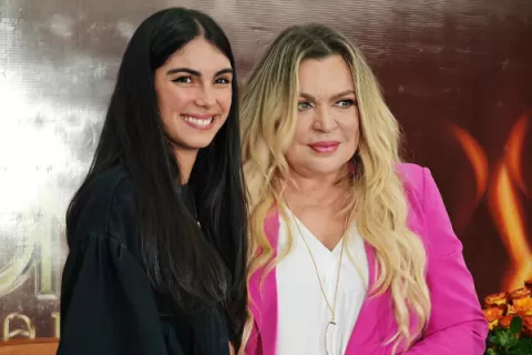 Elizabeth Grimaldo abrirá el concierto de Ednita Nazario