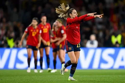 Españolas logran el triplete y dominan el fútbol femenino