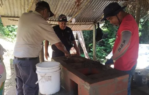 Ya se han construido 270 estufas ecológicas en Colón