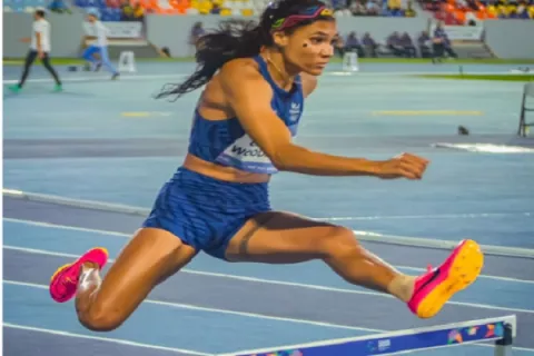 Gianna Woodruff, sella su boleto para París 2024
