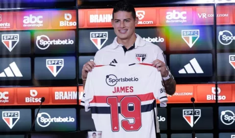 James Rodríguez cumple su sueño de jugar en Brasil