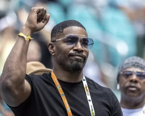  Jamie Foxx se disculpa por un comentario antisemita
