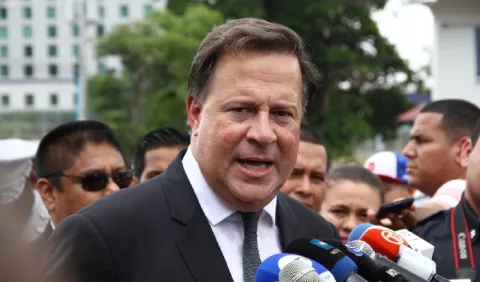 Juan C. Varela busca postularse al Parlacen