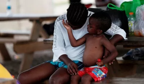 Cruce récord de niños por la selva de Darién en 2023 