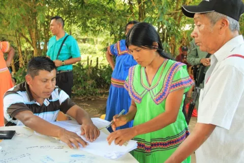 Gobierno anuncia pago de programas de ayuda social