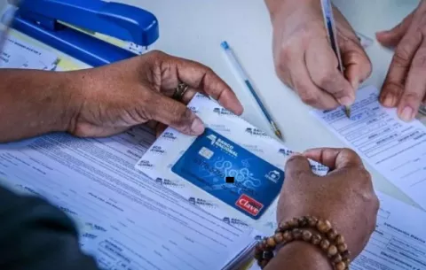 Ifarhu desembolsa segunda partida para pago del Pase-U