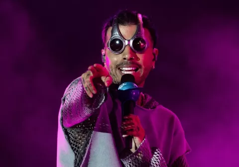 Rauw Alejandro se despide de Rosalía con una canción