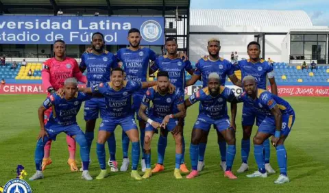 Universitario ante Saprissa en Copa Centroamericana