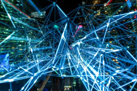¿En qué ámbitos se recomienda usar inteligencia artificial?