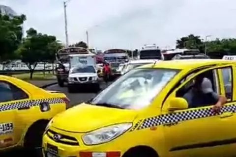Reunión el lunes entre ATTT, transportistas y aseguradoras