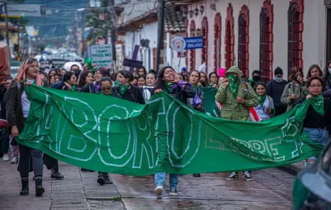 Corte de México despenaliza el aborto a nivel federal