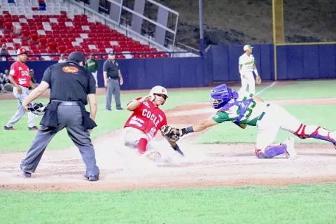 Béisbol juvenil se jugará en formato 'todos contra todos'