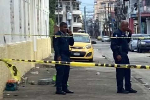 Asesinan al futbolista del CAI Gilberto Hernández en Colón