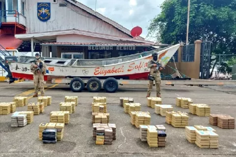 Decomisan más de una tonelada de droga en dos operaciones