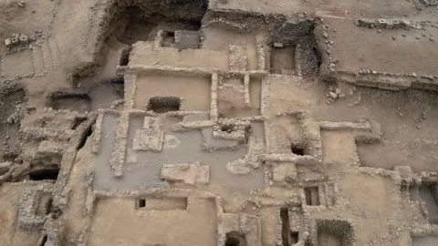 Encuentran maqueta de la cultura más antigua de América